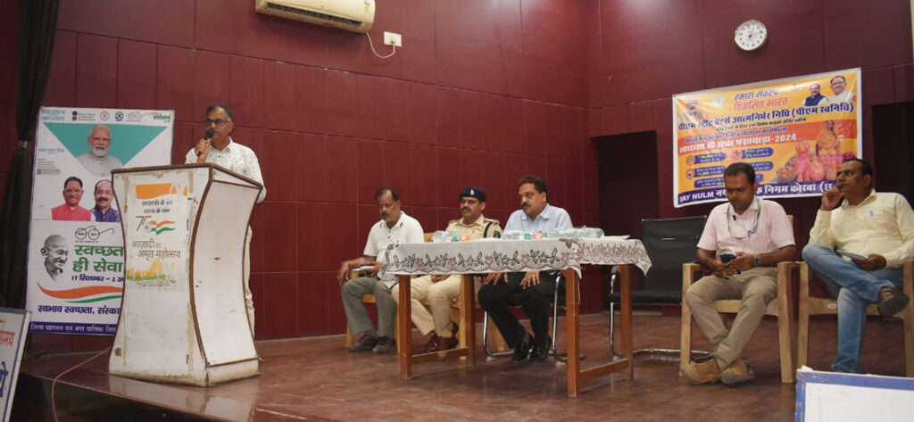 स्वच्छता ही सेवा अभियानस्ट्रीट वेंडर्स को दी गई स्वच्छता, यातायात व पी.एम. स्वनिधि योजना की जानकारी..