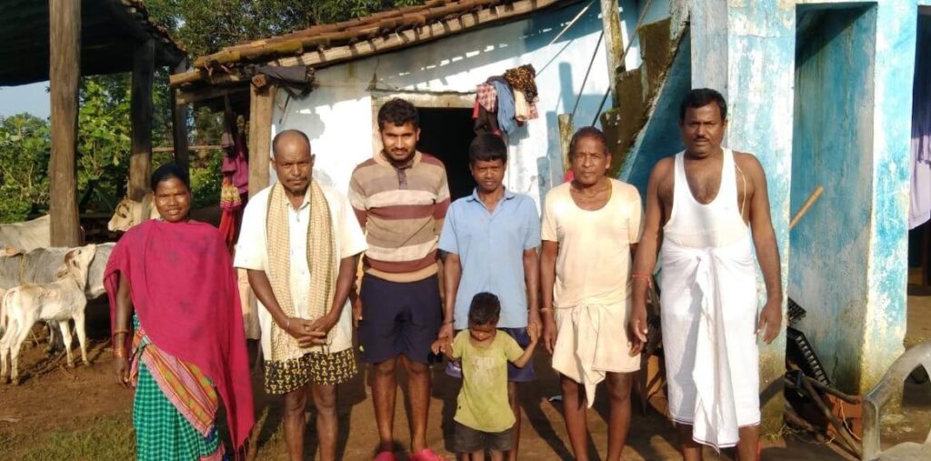 रायपुर : मुख्यमंत्री की पहल पर कोरवा जनजाति के महुआपानी गांव में पहली बार पहुंचेगी बिजली, ग्रामीणों में खुशी की लहर