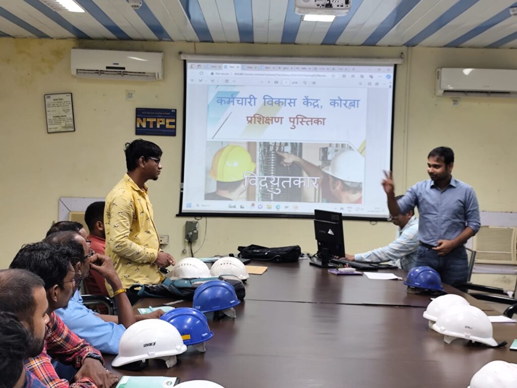 एनटीपीसी कोरबा ने ठेकेदार कर्मचारियों के लिए प्रशिक्षण श्रृंखला शुरू की..