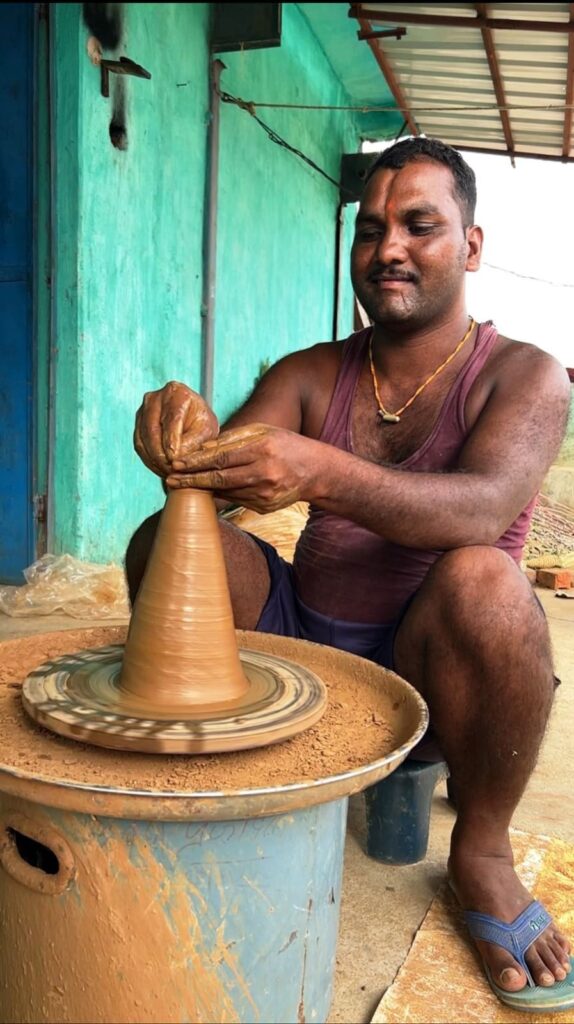 प्रधानमंत्री आवास योजना से कुम्हार अमीरचंद को मिली आर्थिक स्थिरता