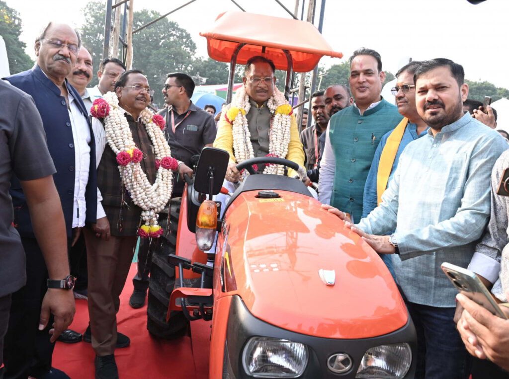 रायपुर : विकसित भारत बनाने में किसानों का योगदान महत्वपूर्ण: मुख्यमंत्री श्री विष्णु देव साय