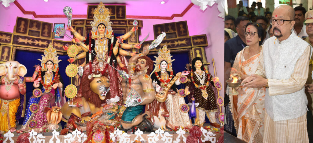 रायपुर : राज्यपाल श्री डेका माना में दुर्गा पूजा उत्सव में शामिल हुए