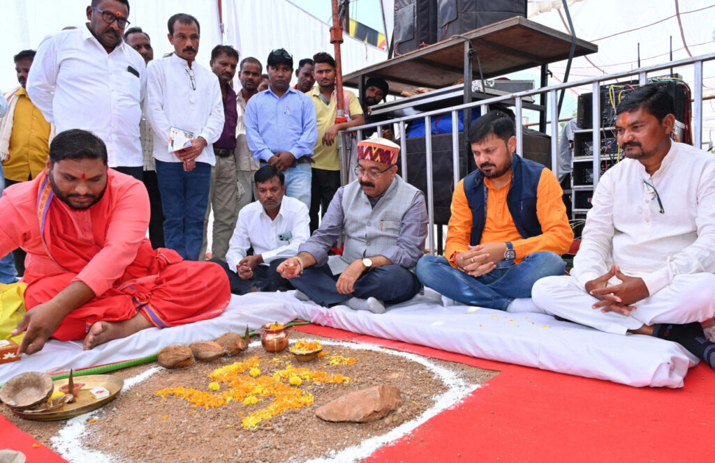 रायपुर : उप मुख्यमंत्री श्री अरुण साव ने 20.13 करोड़ के विकास और निर्माण कार्यों का किया लोकार्पण-भूमिपूजन