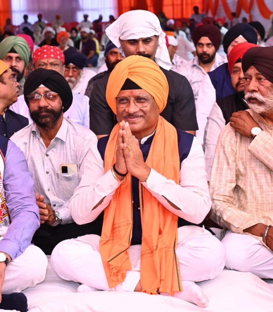 रायपुर : गुरुनानक देव जी ने दिया समतामूलक समाज के निर्माण पर जोर- मुख्यमंत्री श्री साय