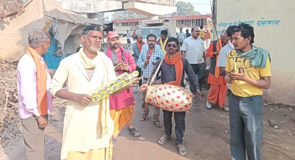 उरगा-चांपा राष्ट्रीय राजमार्ग से मड़वारानी मंदिर का किया गया शिफ्टिंग