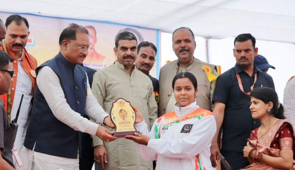 रायपुर : भगवान सहस्त्रबाहु के लोक कल्याण के रास्ते पर आगे बढ़ रही है छत्तीसगढ़ सरकार: मुख्यमंत्री श्री विष्णु देव साय