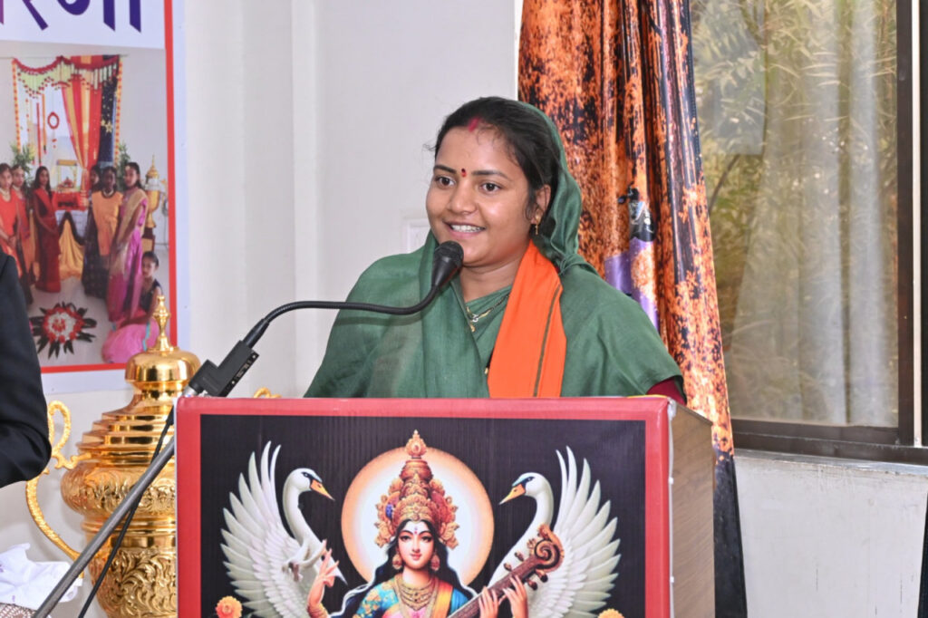 रायपुर : शिक्षा व्यक्तित्व विकास में सहायक: श्रीमती लक्ष्मी राजवाड़े
