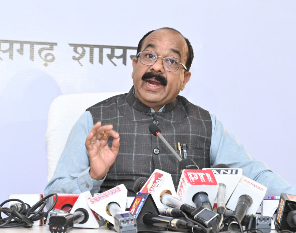 रायपुर : उप मुख्यमंत्री श्री अरुण साव ने कैबिनेट की बैठक में लिए गए निर्णयों की जानकारी दी
