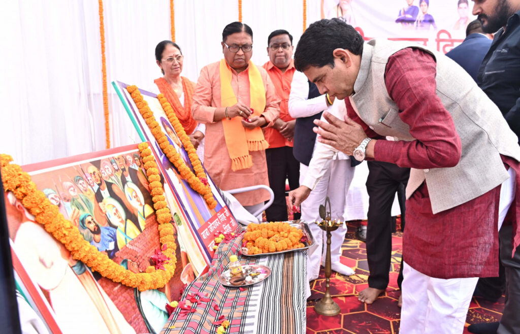 रायपुर : मातृभूमि की रक्षा के लिए बलिदानी हमेशा रहेंगे प्रेरणा स्रोत: श्री टंकराम वर्मा