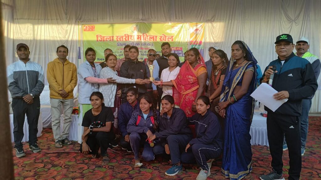 जिला स्तरीय युवा उत्सव एवं महिला खेल प्रतियोगिता का हुआ आयोजन
