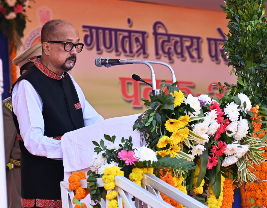 रायपुर : राज्यपाल ने गणतंत्र दिवस समारोह में वीरता शौर्य एवं उत्कृष्ट सेवा के लिए पद अलंकरण से किया सम्मानित
