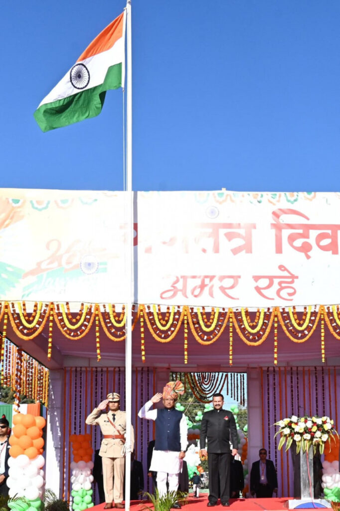 रायपुर : सशक्त और विकसित छत्तीसगढ़ के निर्माण की दिशा में हम बढ़ रहे आगे : मुख्यमंत्री श्री विष्णु देव साय