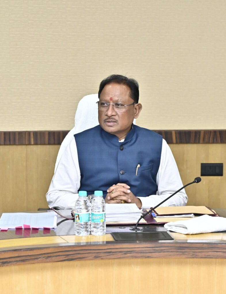 रायपुर : मुख्यमंत्री श्री विष्णु देव साय की अध्यक्षता में मंत्रालय, महानदी भवन में कैबिनेट की बैठक शुरू