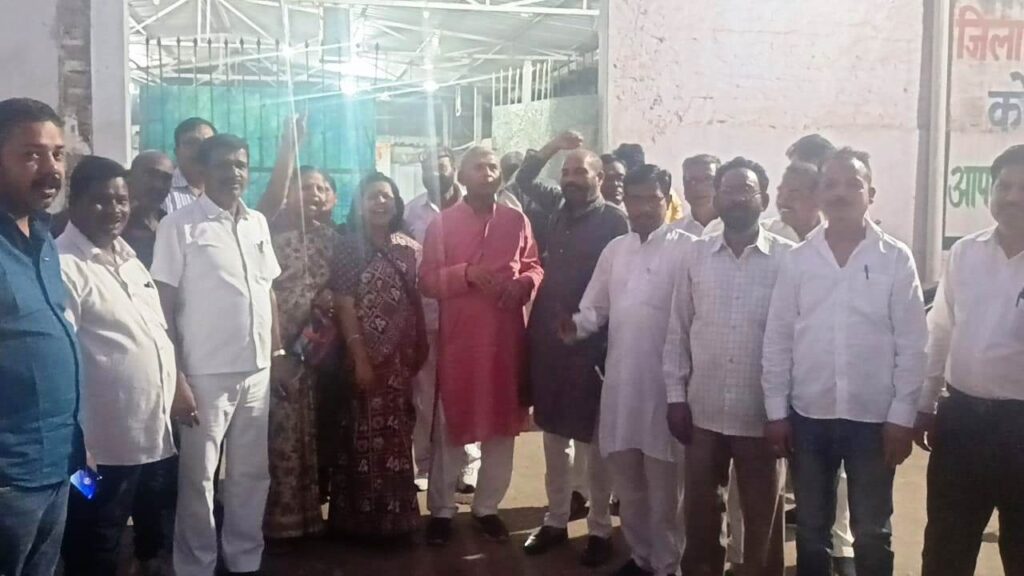 कांग्रेस कार्यालय के समक्ष धरना/प्रदर्शन का किया गया आयोजन