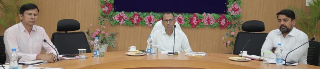 सुशासन तिहार के आवेदनों का गुणवत्तापूर्ण निराकरण सुनिश्चित करेंःकलेक्टर