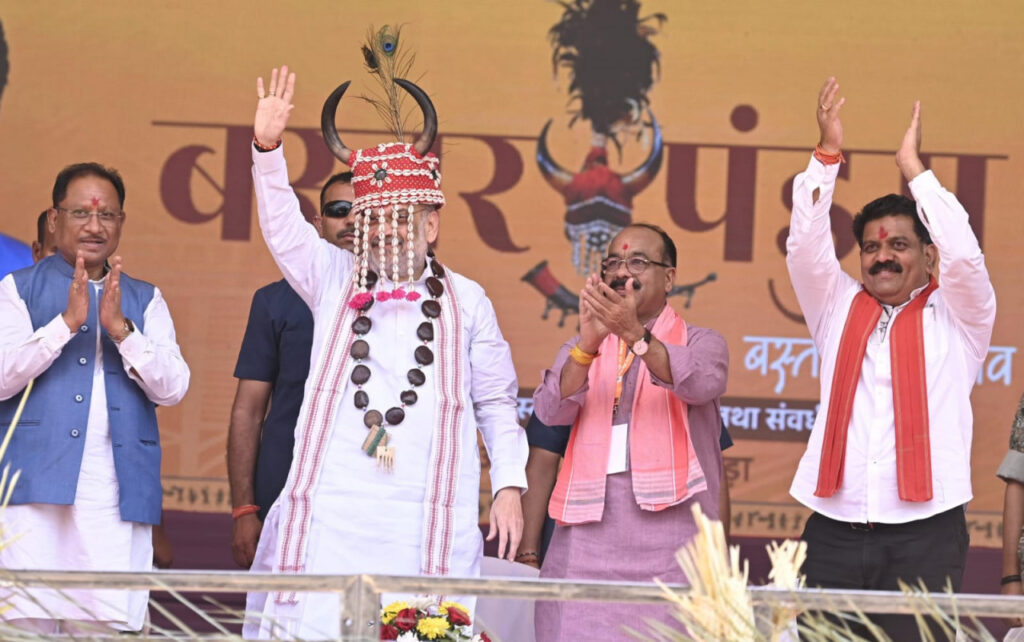 रायपुर : केंद्रीय गृह मंत्री का ऐलान : हर नक्सल मुक्त गांव को मिलेगी 1 करोड़ रुपए की विकास निधि