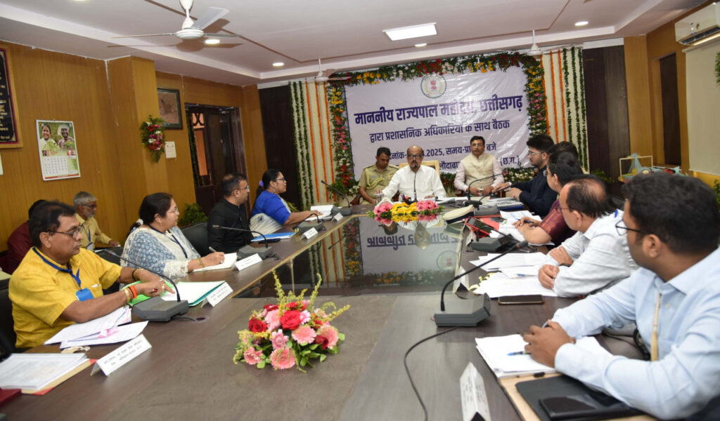 रायपुर : वर्षा जल संचयन और प्रदूषण नियंत्रण पर ज्यादा ध्यान केंद्रित करने की जरुरत – राज्यपाल श्री डेका