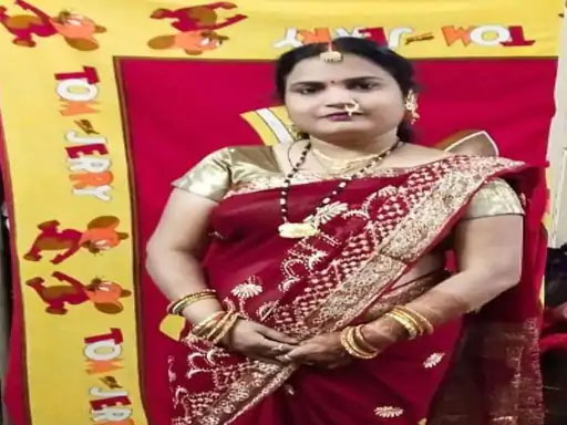 फांसी के फंदे पर लटकी मिली सराफा कारोबारी की पत्नी की लाश..मायके वालों ने हत्या की जताई आशंका…
