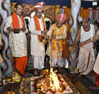 रायपुर : मुख्यमंत्री श्री विष्णु देव साय भगवान जगन्नाथ की रथ यात्रा में हुए शामिल : छेरापहरा की रस्म अदायगी कर मांगा प्रदेशवासियों के लिए आशीर्वाद