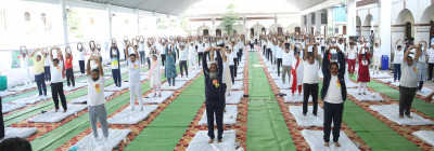 रायपुर : योग से शारीरिक व मानसिक क्षमता बढ़ती है, विकार दूर होता है-सांसद श्री भोजराज नाग