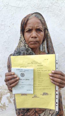 रायपुर : वन अधिकार पट्टा से बदली श्रीमती पांचोबाई की तकदीर