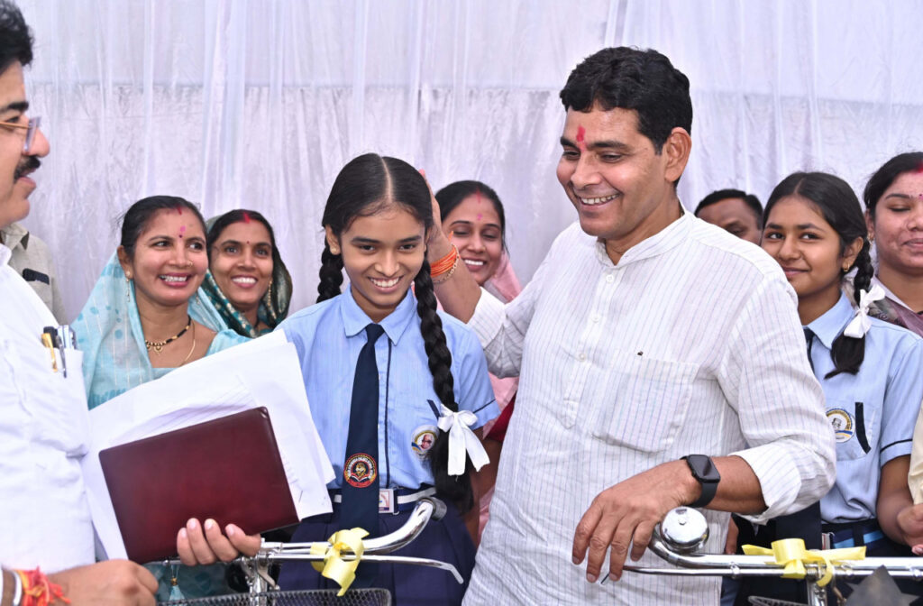 रायपुर : एक विचार आपका जीवन बदल सकता है-राजस्व मंत्री श्री टंकराम वर्मा