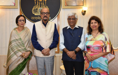 रायपुर : राज्यपाल श्री डेका से डॉ. चावला ने की भेंट