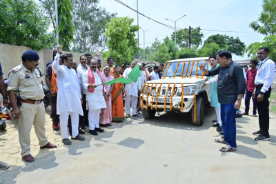 रायपुर : उप मुख्यमंत्री श्री अरुण साव ने सोलर बैटरी वाहन को हरी झंडी दिखाकर किया रवाना…अचानकमार के 13 गांव होंगे रोशन