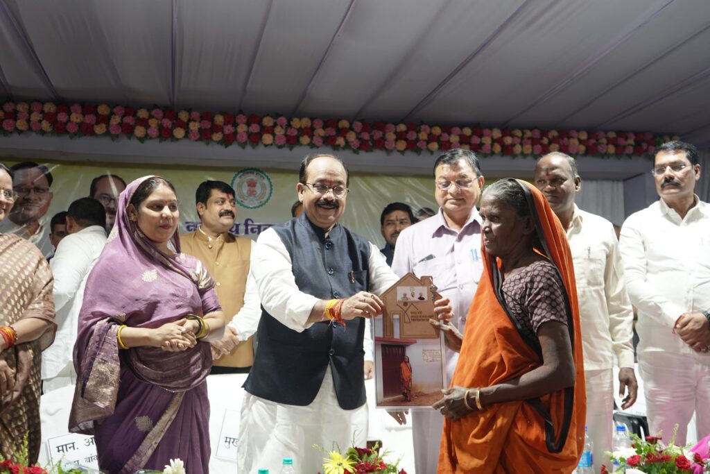 डबल इंजन की सरकार में दुगनी गति से हो रहा प्रदेश में विकास का कार्यः उपमुख्यमंत्री श्री अरुण साव