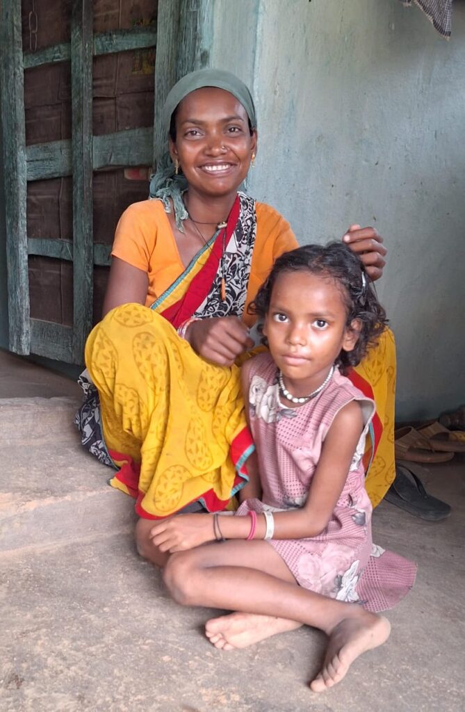 महतारी वन्दन योजना से पूजा पंडो को मिली आर्थिक संबल