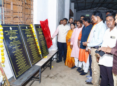 रायपुर : बस्तर के विकास को मिली नई रफ्तार: मंत्री श्री केदार कश्यप ने दी 42 लाख रूपए के विकास कार्यों की सौगात