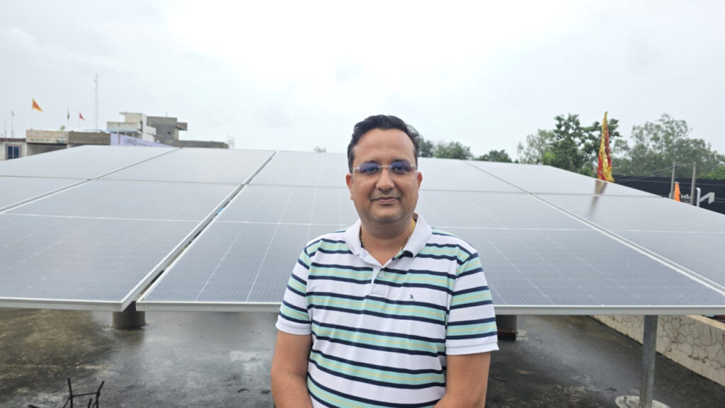 रायपुर : प्रधानमंत्री सूर्यघर मुफ्त बिजली योजना से रोशन हुआ प्रदीप छिकारा का घर