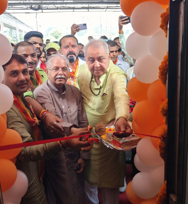 रायपुर : श्री रामलला दर्शन योजना के अंतर्गत बिलासपुर संभाग के 850 श्रद्धालुओं का जत्था अयोध्या धाम के लिए हुआ रवाना