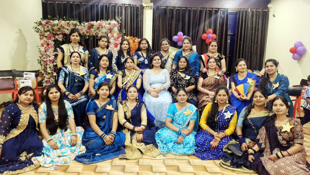 रेल्वे लेडिस कलब कोरबा का भव्य सावन महोत्सव