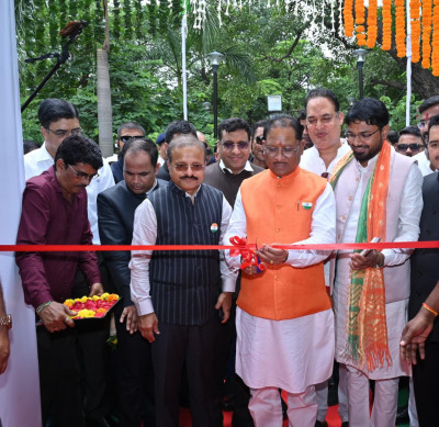 रायपुर : मुख्यमंत्री श्री साय ने स्वतंत्रता दिवस पर टाउन हॉल में छायाचित्र प्रदर्शनी का किया शुभारंभ