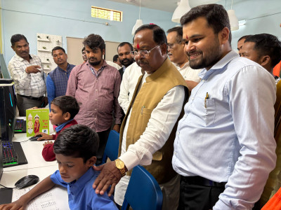 रायपुर : मंत्री श्री रामविचार नेताम ने किया आश्रम के कल्पना कक्ष का निरीक्षण