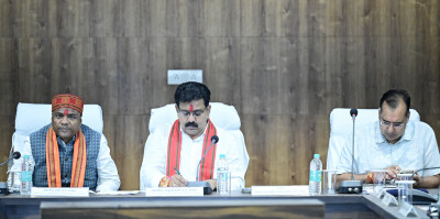 रायपुर : अबुझमाड़ के विकास के लिए सरकार की प्रतिबद्ध: उपमुख्यमंत्री श्री विजय शर्मा