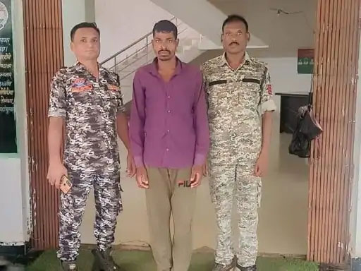 युवती से रेप कर युवक ने उसके प्राइवेट पार्ट में मार दी शराब की बोतल…रातभर न्यूड-जख्मी हालत में पड़ी रही…आरोपी गिरफ्तार