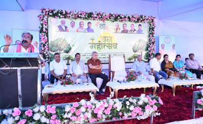 रायपुर : प्रकृति को मां जैसा सम्मान दें : श्री अरूण साव