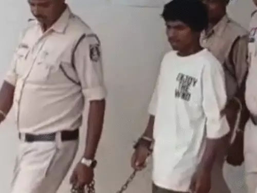 नाबालिग को घर से जबरदस्ती अपने साथ जंगल ले गया युवक… झोपड़ी में बंधक बनाकर दो दिनों तक किया दुष्कर्म…आरोपी युवक गिरफ्तार