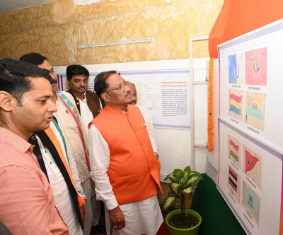 रायपुर : मुख्यमंत्री श्री साय ने छत्तीसगढ़ रजत महोत्सव फोटो प्रदर्शनी का किया शुभारंभ