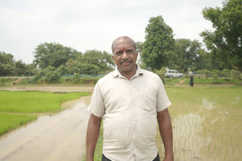 समय पर मिला खाद, खिल उठी उम्मीदें – कोरकोमा के किसान संतोष की मेहनत लाई रंग