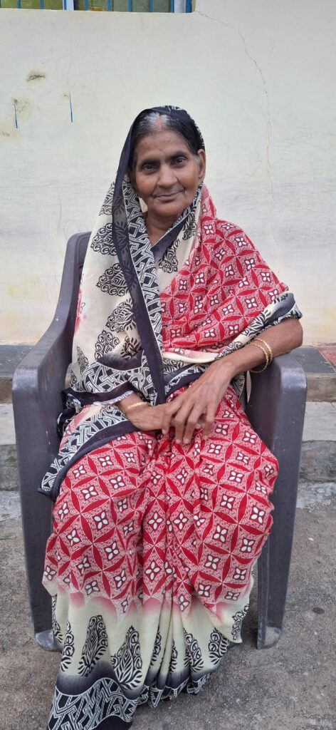 रामलला दर्शन ने जीवन में आध्यात्मिक शांति और सुकून की अनुभूति दी…वृद्धा शशी राव ने किया रामलला का दर्शन