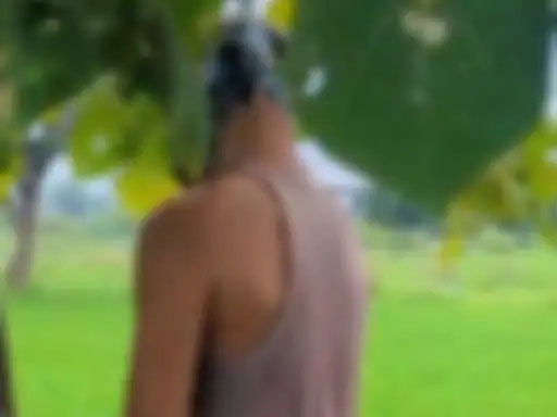 खेत में पेड़ पर लटकता मिला ग्रामीण का शव…पत्नी से विवाद के बाद आत्महत्या करने की आशंका…