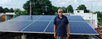 रायपुर : प्रधानमंत्री सूर्य घर योजना से डोमन लाल साहू बने ऊर्जादाता: बिजली बिल हुआ शून्य, आय का नया स्रोत बना सौर ऊर्जा