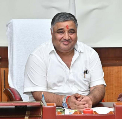 रायपुर : पर्यटन एवं संस्कृति मंत्री श्री राजेश अग्रवाल ने ली विभागीय समीक्षा बैठक