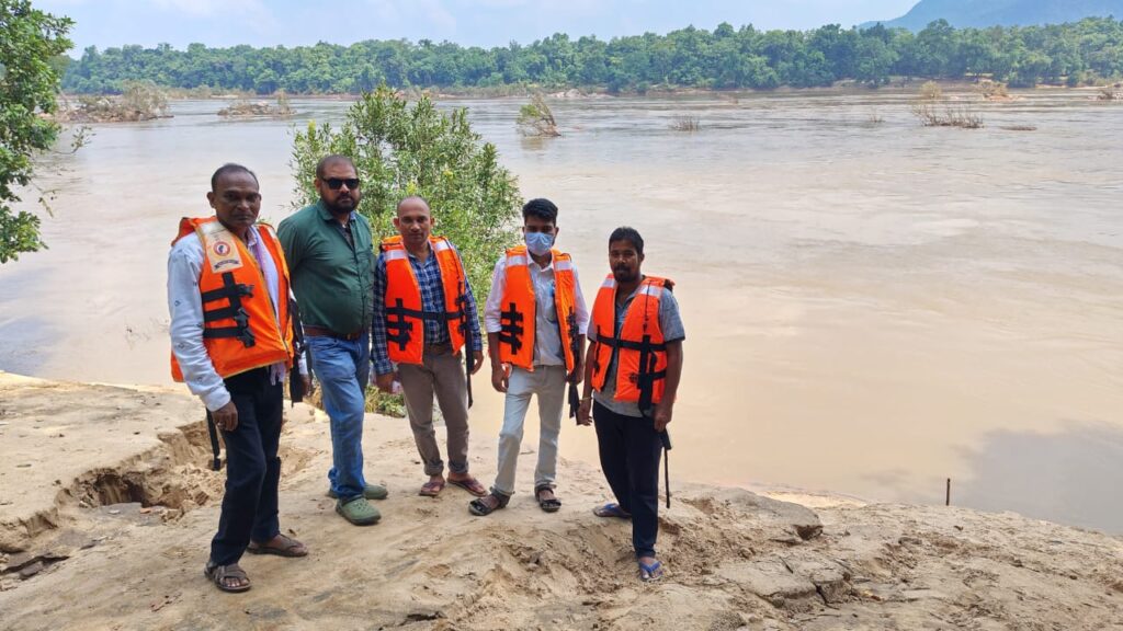 रायपुर : बस्तर संभाग के दूरस्थ क्षेत्र अबूझमाड़ से लगे ग्राम कोंडे तक पहुँची स्वास्थ्य सेवाएँ