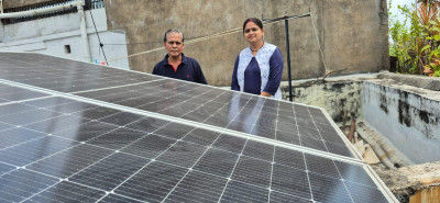 रायपुर : भिलाई निवासी शकुन्तला ने सोलर ऊर्जा से घटाया बिजली बिल, अतिरिक्त उत्पादन से आमदनी भी
