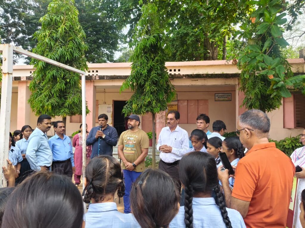 राष्ट्रीय आयुर्वेद दिवस पर विविध कार्यक्रमों का हुआ आयोजन