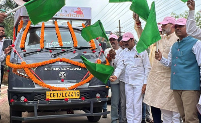 रायपुर : पीएम सूर्य घर योजना: वन मंत्री ने किया जागरूकता रथ को हरी झंडी दिखाकर रवाना